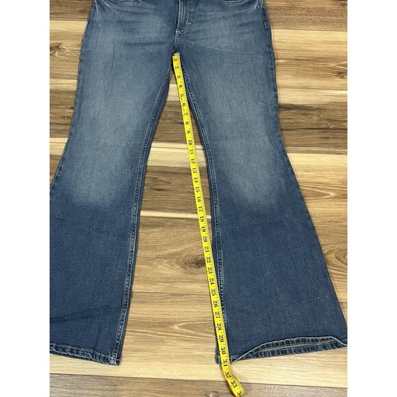 WRANGLER WOMEN'S MAE FLARE JEANS SIZE 11 X 32 - Picture 2 of 7